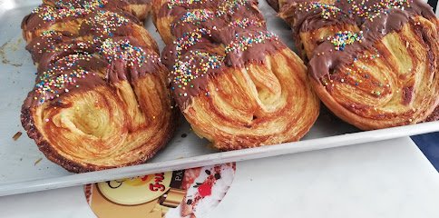 Cafeteria panaderia SURTIPAN