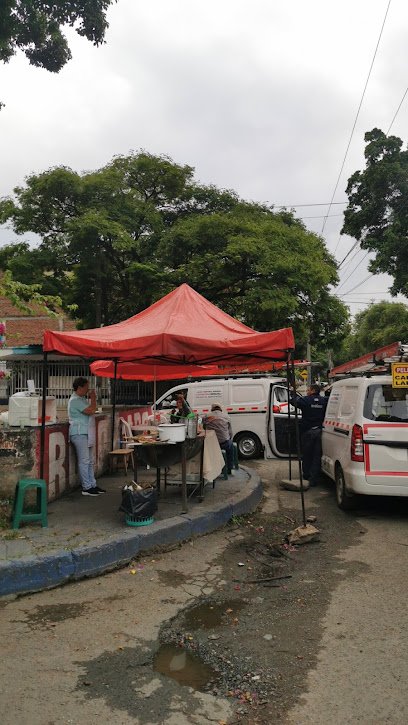 La carpa roja de doña Luz