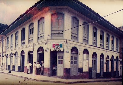 BOHEMIAN CAFE – BISTRO